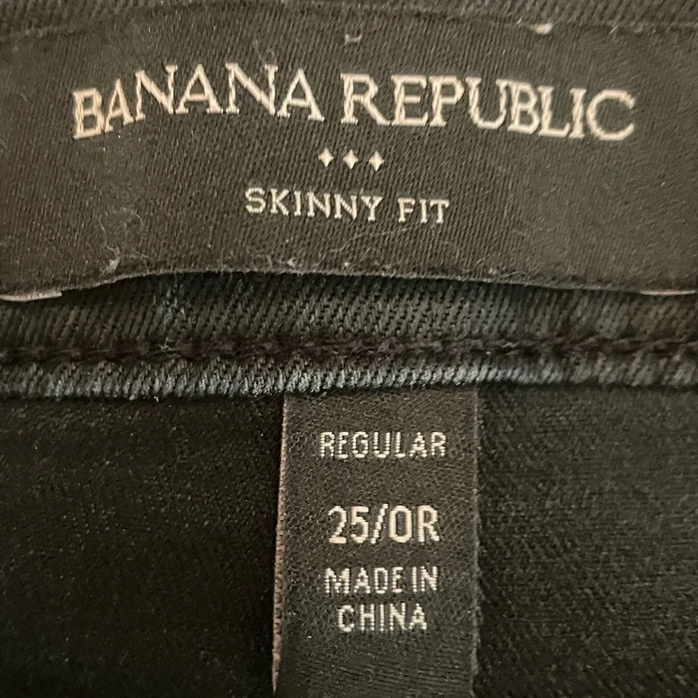 Banana Republic Black Skinny Fit Jeans‎